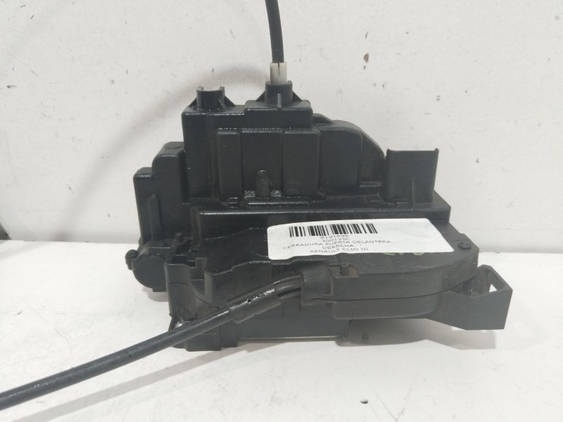Recambio de cerradura puerta delantera derecha para renault clio iii confort dynamique referencia OEM IAM 300125C  