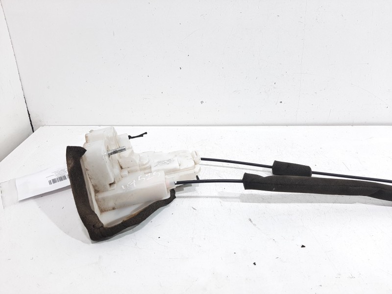 Recambio de cerradura puerta trasera izquierda para subaru legacy kombi/outback b14 outback limited referencia OEM IAM 61035AJ03