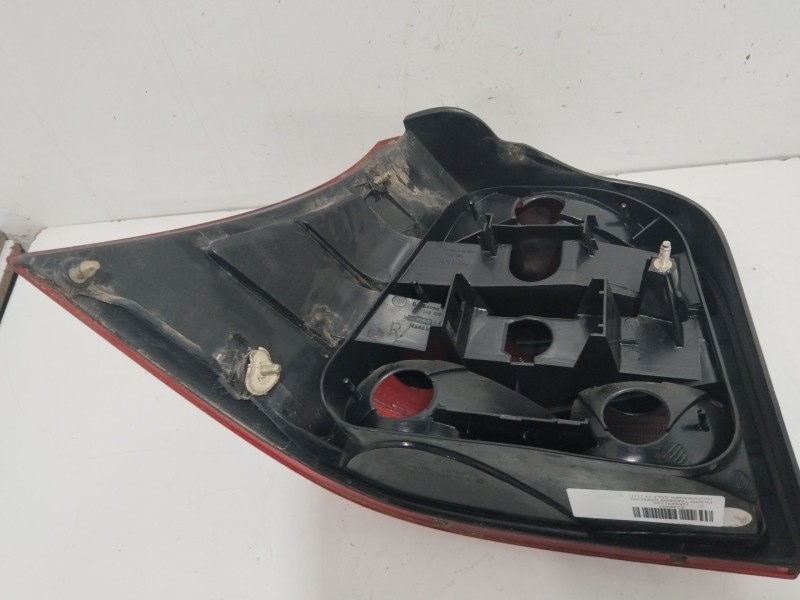 Recambio de piloto trasero derecho para volkswagen golf iv (1j1) 1.6 16v referencia OEM IAM 1J6945112S  