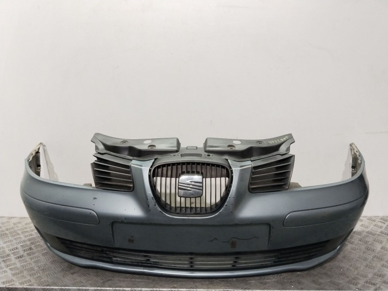 Recambio de paragolpes delantero para seat cordoba (6l2) 2.0 referencia OEM IAM 6L0807217DR  GRIS