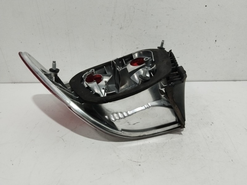 Recambio de piloto trasero izquierdo para bmw serie 3 coupe (e46) 320 ci referencia OEM IAM 8383825  