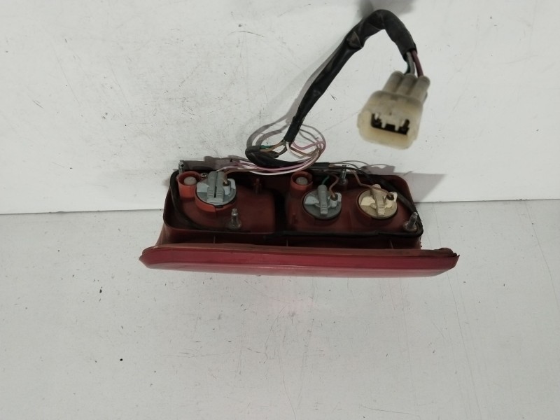 Recambio de piloto trasero izquierdo para bmw serie 3 coupe (e46) 320 ci referencia OEM IAM 8383825  