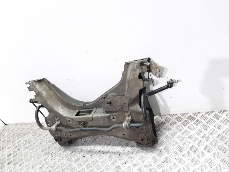 Recambio de puente delantero para renault megane ii classic berlina 1.5 dci diesel referencia OEM IAM   