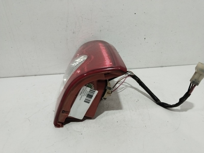 Recambio de piloto trasero derecho para tata safari doc 1 referencia OEM IAM 20020300R  