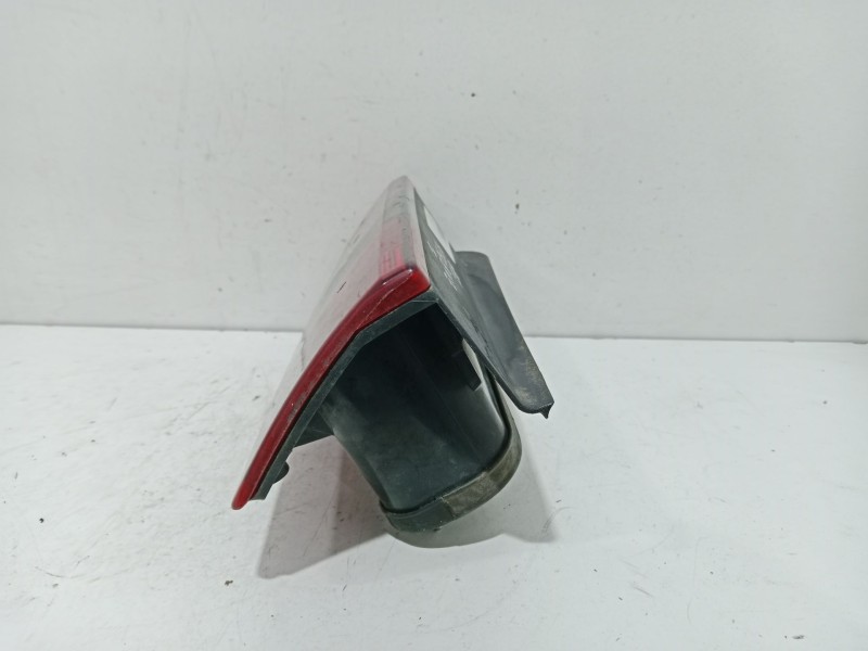 Recambio de piloto trasero izquierdo para opel combo tour 1.7 di 16v referencia OEM IAM 9199760  