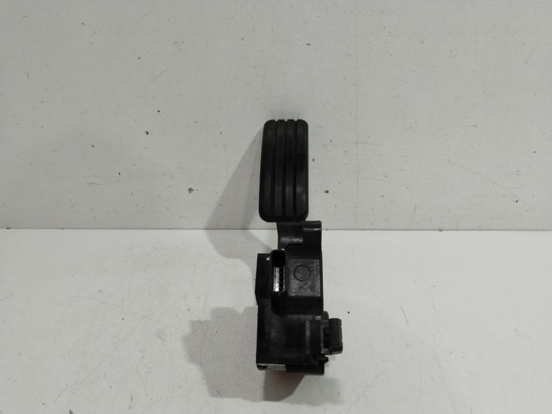 Recambio de pedal acelerador para renault scenic iii grand bose edition referencia OEM IAM 180020024R  