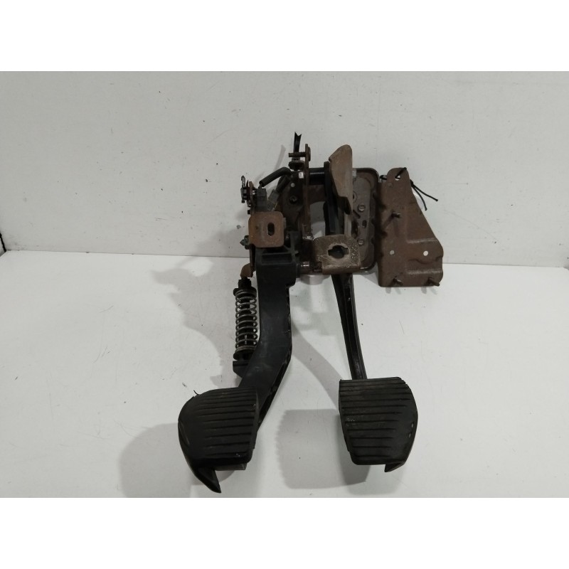 Recambio de pedal embrague para citroën c4 berlina collection referencia OEM IAM 50262212  