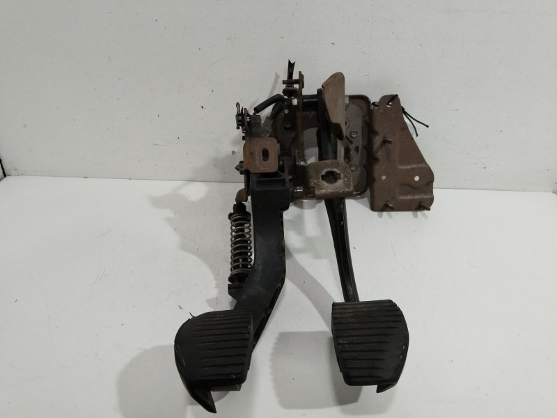 Recambio de pedal embrague para citroën c4 berlina collection referencia OEM IAM 50262212   Recambio de pedal embrague para citroën c4 berlina collection referencia OEM IAM 50262212