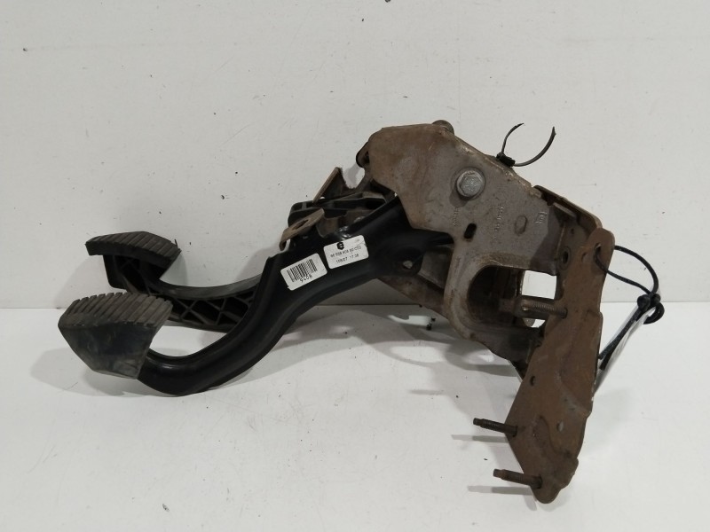 Recambio de pedal embrague para citroën c4 berlina collection referencia OEM IAM 50262212   Recambio de pedal embrague para citroën c4 berlina collection referencia OEM IAM 50262212