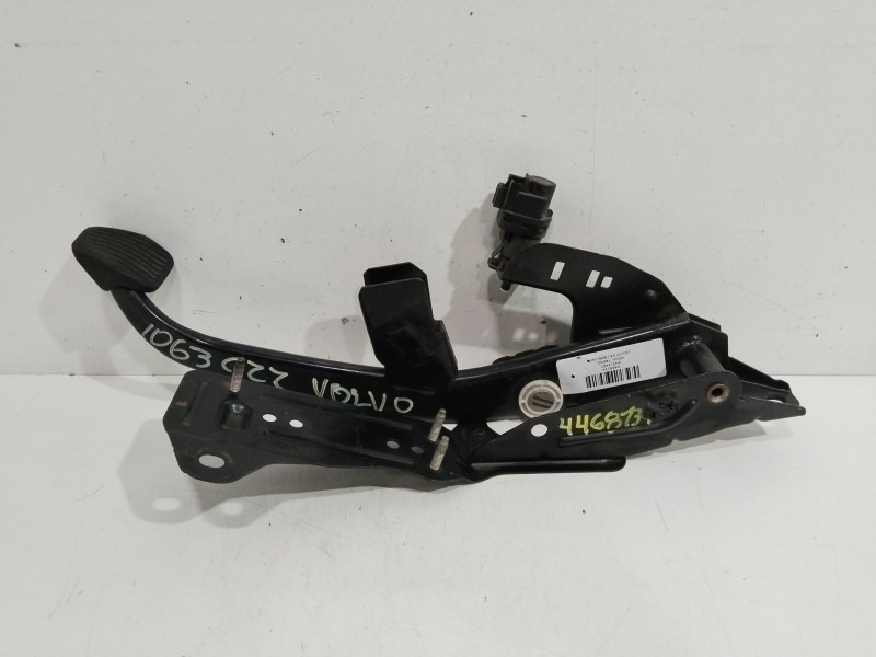 Recambio de pedal freno para volvo s40 berlina 2.4i kinetic referencia OEM IAM 4N512467  