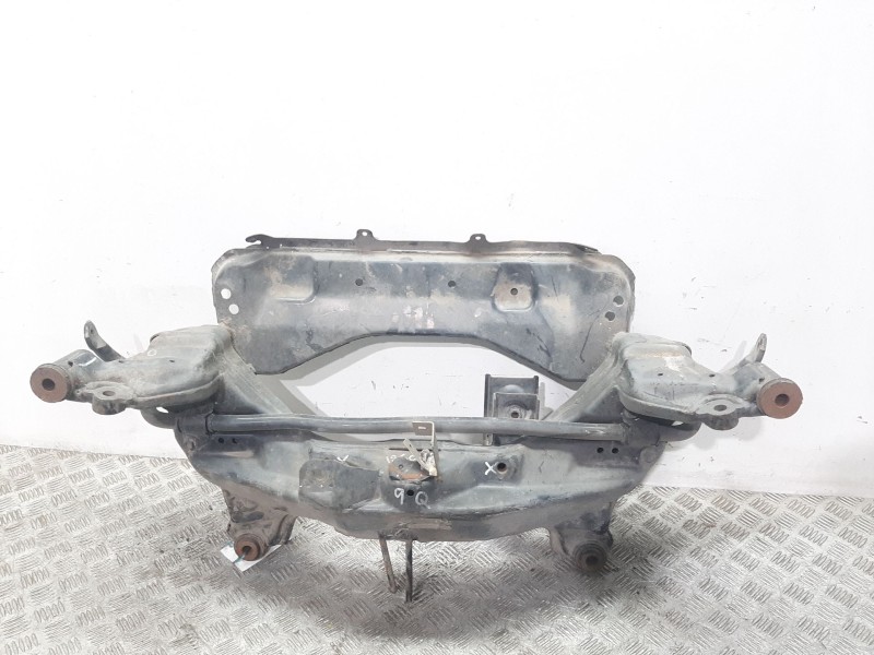 Recambio de puente delantero para nissan primera berlina (p12) acenta referencia OEM IAM   