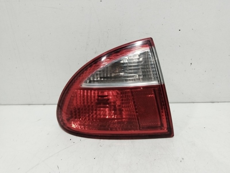 Recambio de piloto trasero izquierdo para seat leon (1m1) 1.6 16 v referencia OEM IAM 084451909L  