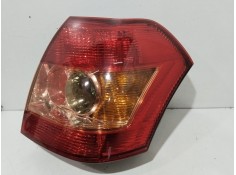 Recambio de piloto trasero izquierdo para toyota corolla (e12) 1.6 terra berlina referencia OEM IAM 8156102300   2