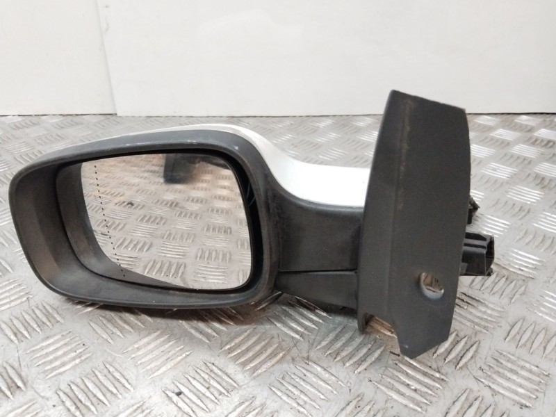 Recambio de retrovisor izquierdo para renault scenic ii 1.4 16v referencia OEM IAM 12354060  