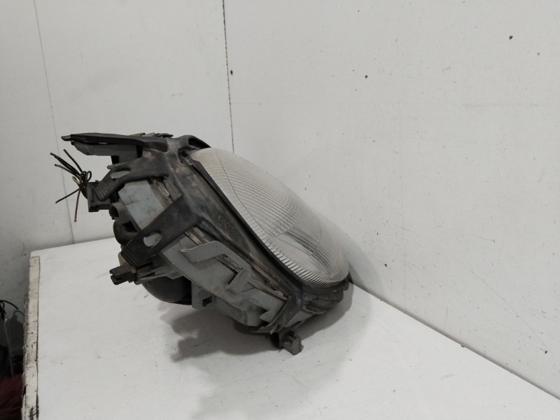 Recambio de faro derecho para mercedes-benz clase a (w168) 170 cdi (168.008) referencia OEM IAM 084401118R  