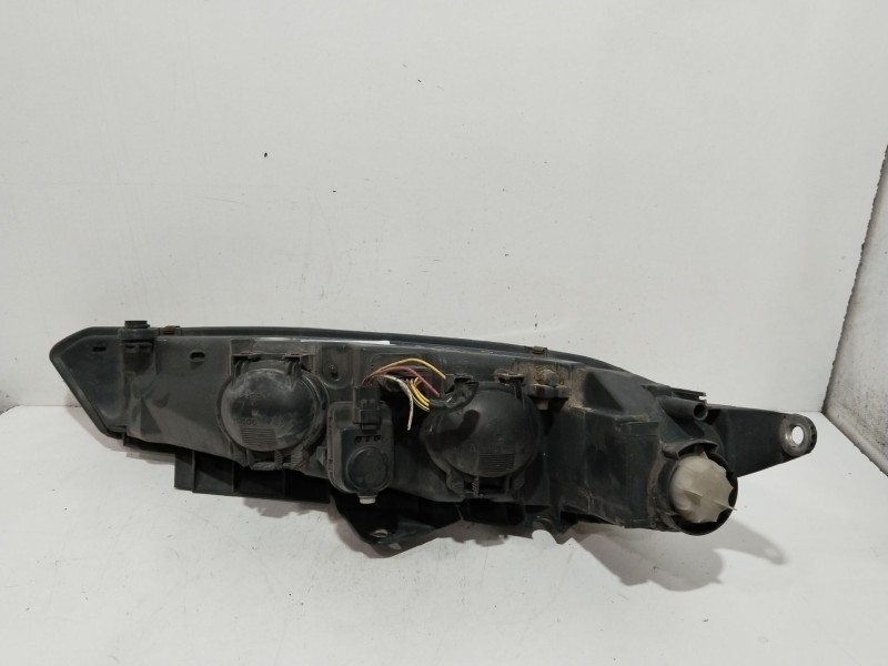 Recambio de faro izquierdo para peugeot 406 berlina (s1/s2) stdt referencia OEM IAM 9630423277  