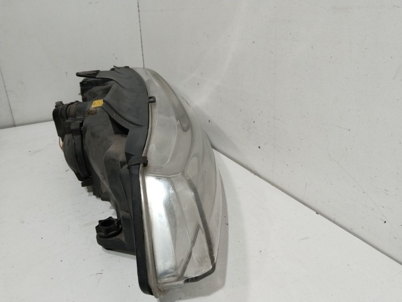 Recambio de faro izquierdo para peugeot 406 berlina (s1/s2) stdt referencia OEM IAM 9630423277  