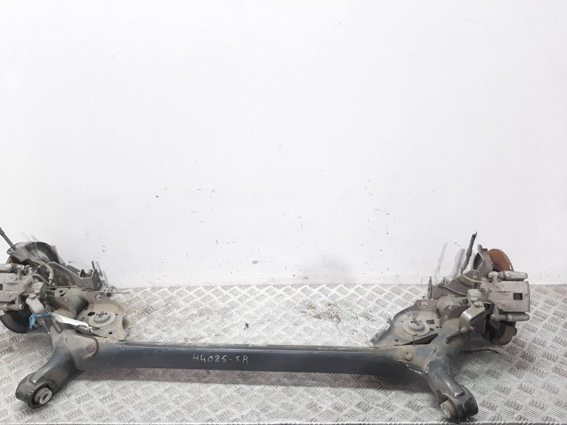 Recambio de puente trasero para mazda cx-3 center-line referencia OEM IAM   