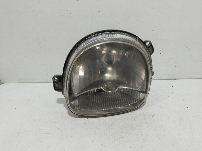 Recambio de faro izquierdo para renault twingo i (c06_) 1.2 (c066, c068) referencia OEM IAM 8200022894C  