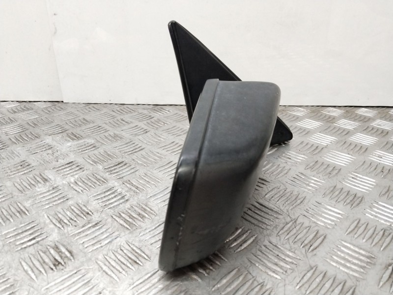 Recambio de retrovisor derecho para bmw 3 (e36) 318 tds referencia OEM IAM 8207200  