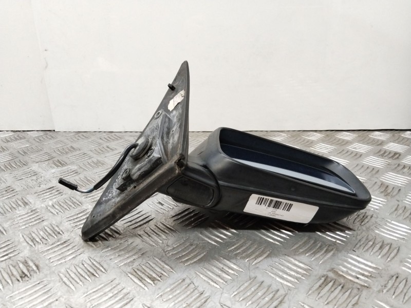 Recambio de retrovisor derecho para bmw 3 (e36) 318 tds referencia OEM IAM 8207200  