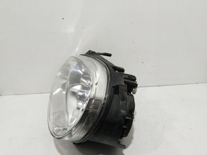 Recambio de faro izquierdo para volkswagen golf iv (1j1) 1.6 16v referencia OEM IAM 1J1941015K  