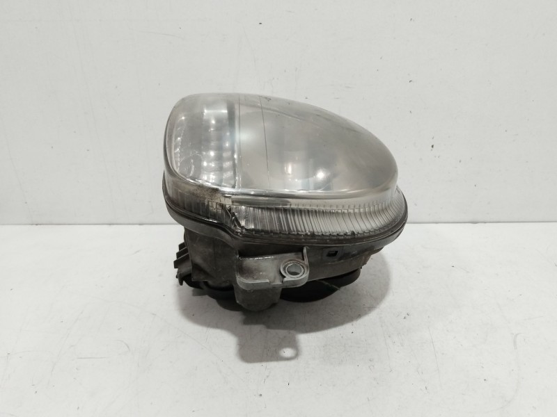 Recambio de faro derecho para renault twingo i (c06_) 1.2 (c066, c068) referencia OEM IAM 8200022890C  