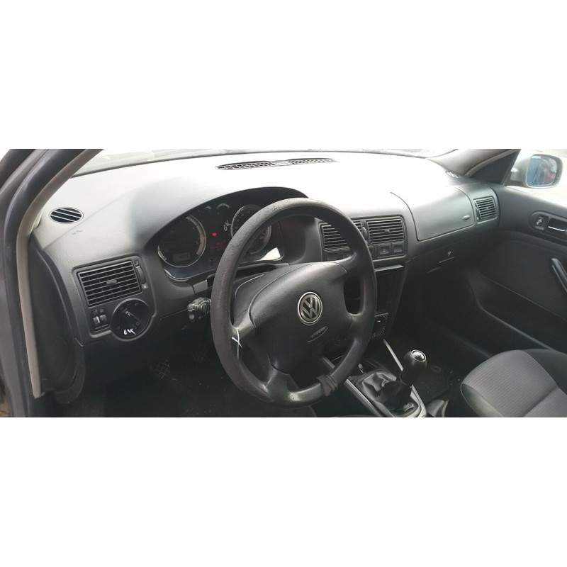 VOLKSWAGEN GOLF IV BERLINA (1J1) - imagen 5