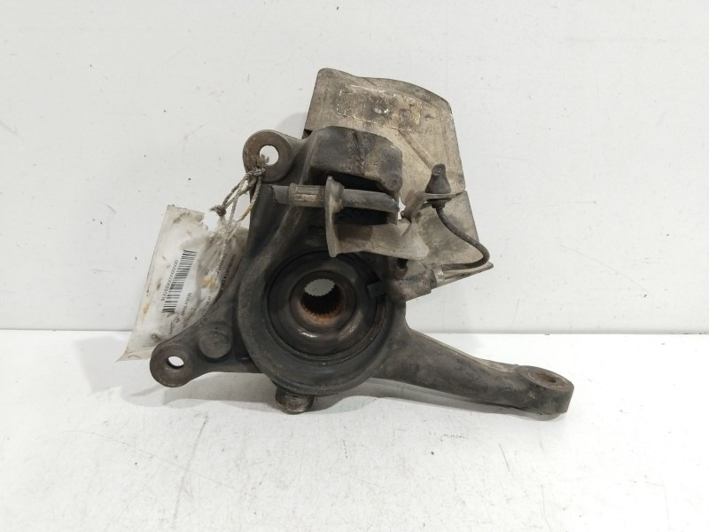 Recambio de mangueta delantera derecha para peugeot 407 sport referencia OEM IAM   