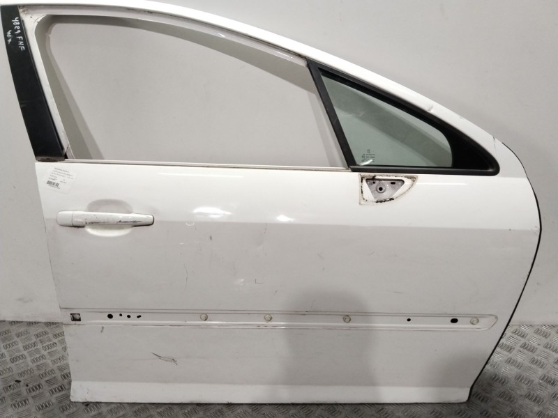 Recambio de puerta delantera derecha para peugeot 407 sw sr sport referencia OEM IAM 9004AQ  BLANCO
