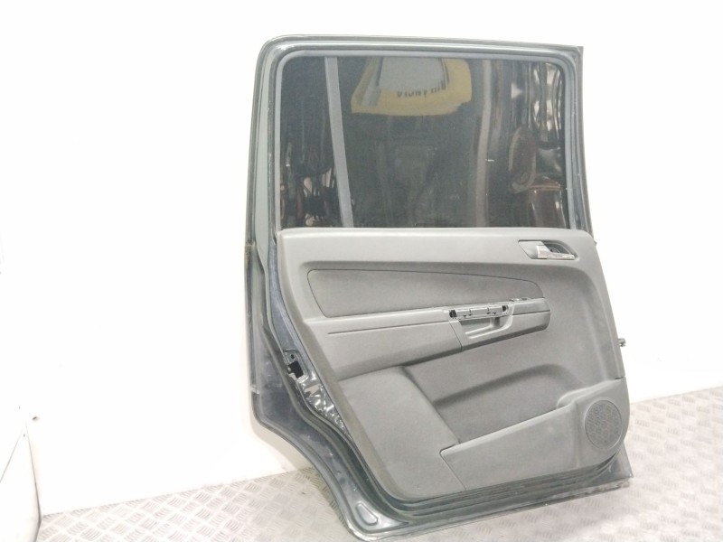 Recambio de puerta trasera izquierda para opel zafira b family referencia OEM IAM 13203015 NEGRO 