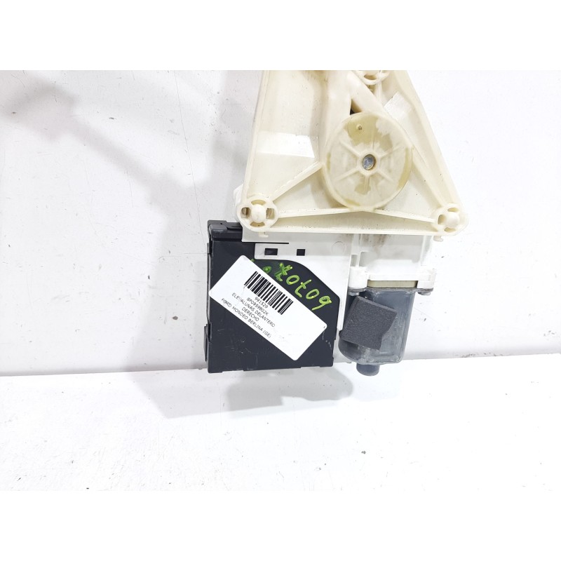 Recambio de elevalunas delantero derecho para ford mondeo berlina (ge) ambiente (06.2003) (d) referencia OEM IAM 8P0959802K  CON