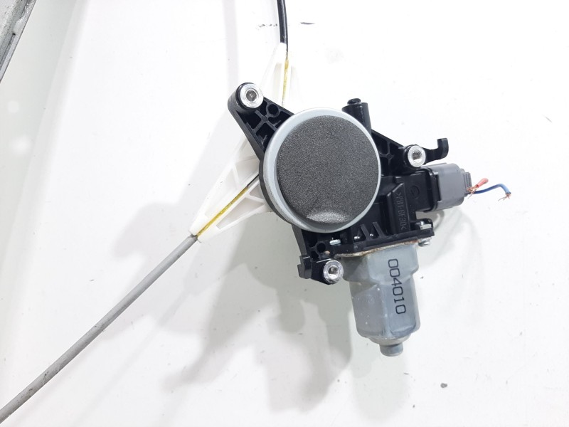 Recambio de elevalunas delantero derecho para subaru legacy kombi/outback b14 outback limited referencia OEM IAM 61041AJ000  