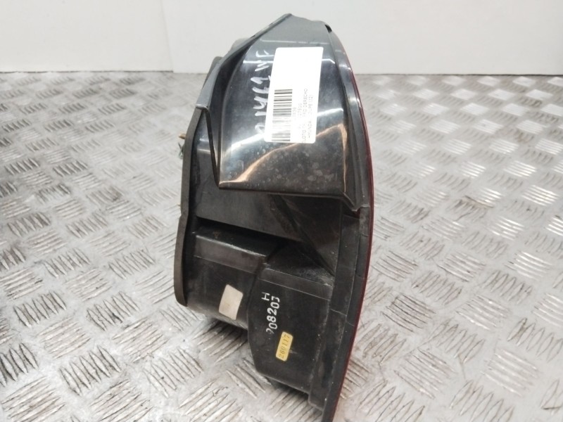 Recambio de piloto trasero derecho para hyundai coupe (j2) 1.6 fx coupe referencia OEM IAM 9242027510  