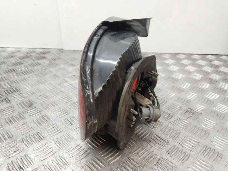 Recambio de piloto trasero derecho para hyundai coupe (j2) 1.6 fx coupe referencia OEM IAM 9242027510  