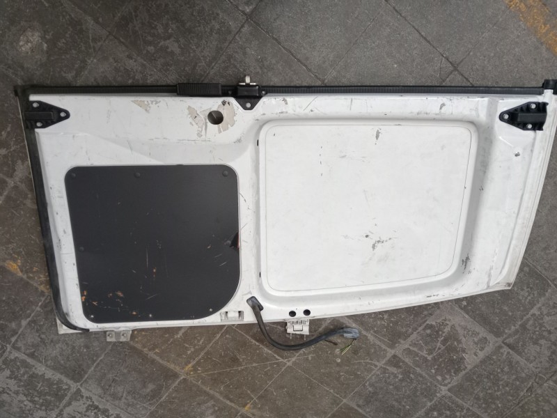 Recambio de puerta trasera izquierda para fiat fiorino enero (255) básico furg. referencia OEM IAM  BLANCO 