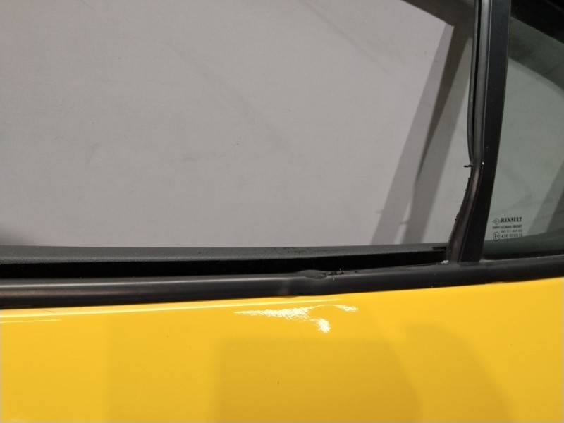 Recambio de puerta trasera izquierda para renault megane iii berlina 5 p dynamique referencia OEM IAM 821018543R  