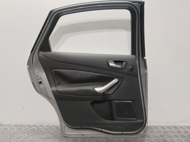 Recambio de puerta trasera izquierda para ford mondeo ber. (ca2) ghia referencia OEM IAM 1694252  