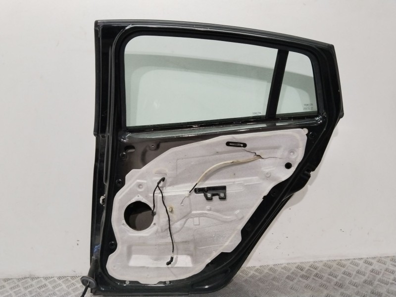Recambio de puerta trasera derecha para fiat bravo (198) 1.9 active multijet referencia OEM IAM 51751189  