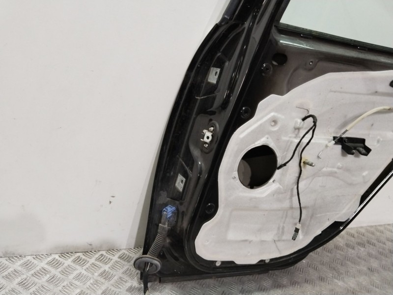 Recambio de puerta trasera derecha para fiat bravo (198) 1.9 active multijet referencia OEM IAM 51751189  