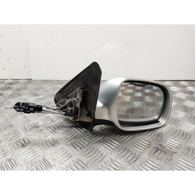 Recambio de retrovisor derecho para seat toledo ii (1m2) 1.6 referencia OEM IAM 1M0857934  