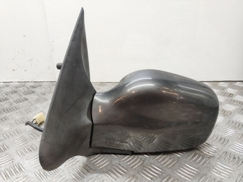 Recambio de retrovisor izquierdo para tata safari doc 1 referencia OEM IAM 015479  