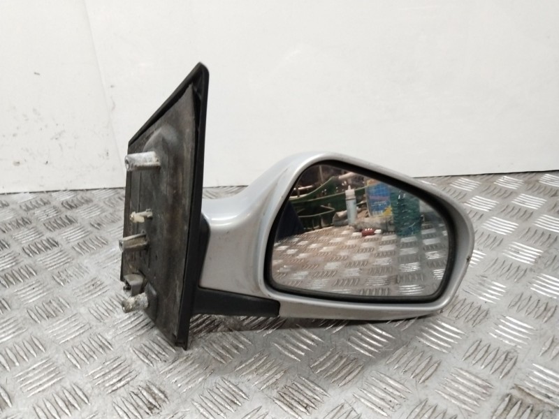 Recambio de retrovisor izquierdo para hyundai matrix (fc) 1.6 gls referencia OEM IAM 8762017320  