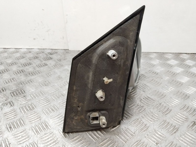 Recambio de retrovisor izquierdo para hyundai matrix (fc) 1.6 gls referencia OEM IAM 8762017320  