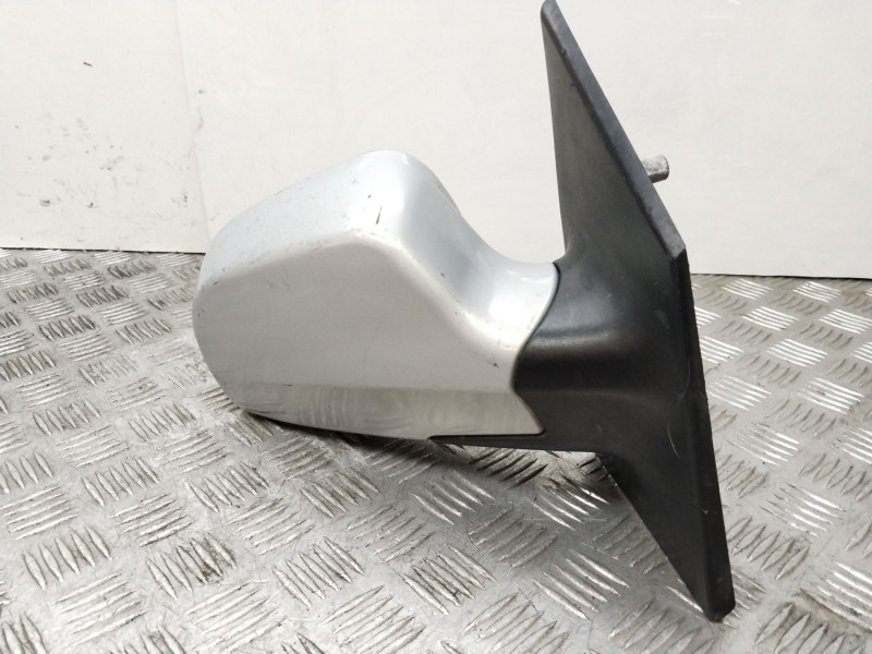 Recambio de retrovisor izquierdo para hyundai matrix (fc) 1.6 gls referencia OEM IAM 8762017320  