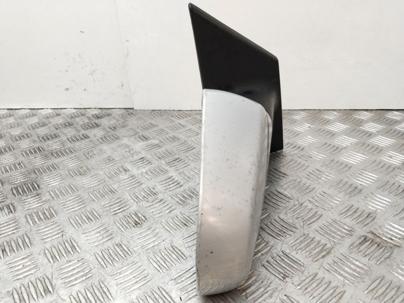 Recambio de retrovisor izquierdo para hyundai matrix (fc) 1.6 gls referencia OEM IAM 8762017320  
