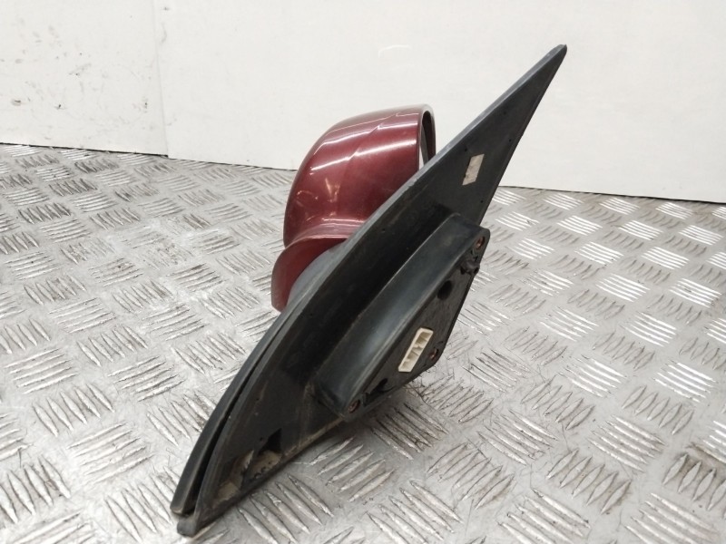 Recambio de retrovisor derecho para daewoo nubira (j100) 1.6 referencia OEM IAM 96270654  