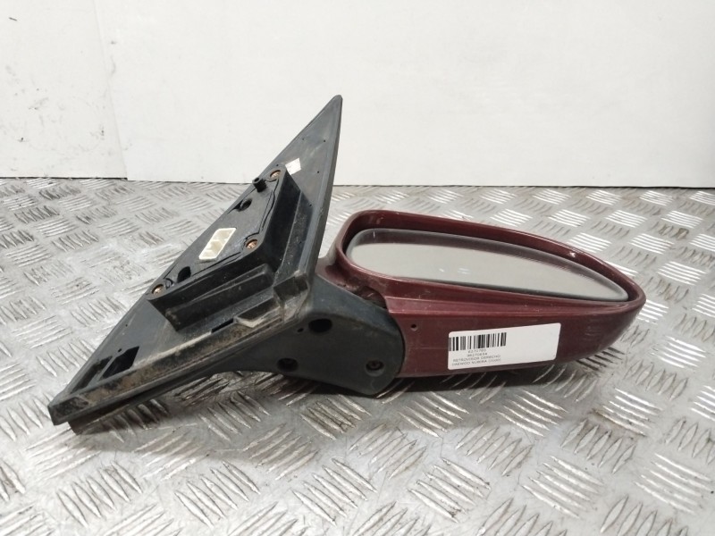 Recambio de retrovisor derecho para daewoo nubira (j100) 1.6 referencia OEM IAM 96270654  