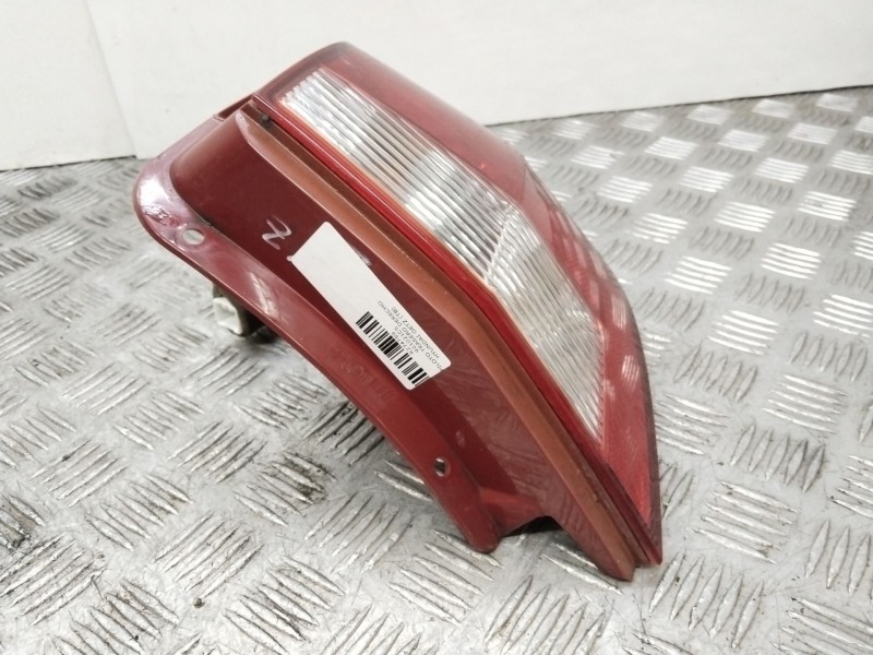 Recambio de piloto trasero derecho para hyundai getz (tb) 1.1 gl referencia OEM IAM 921021C5  