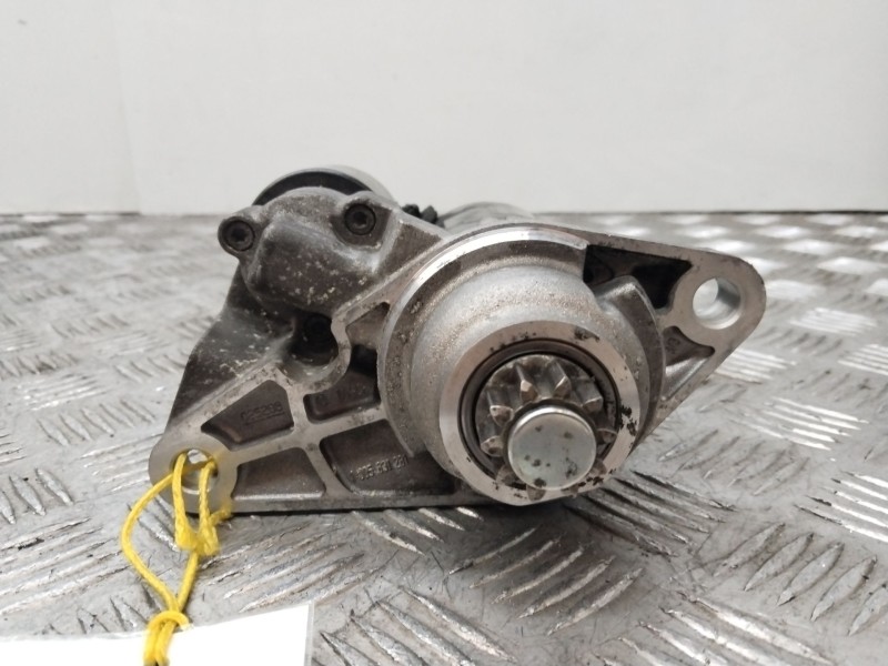 Recambio de motor arranque para volkswagen polo (9n1) highline referencia OEM IAM 0001120400  